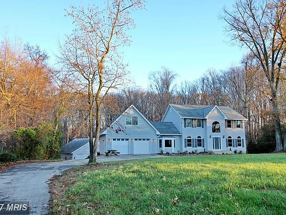 2nd image of 6570 Dobbins Ct
