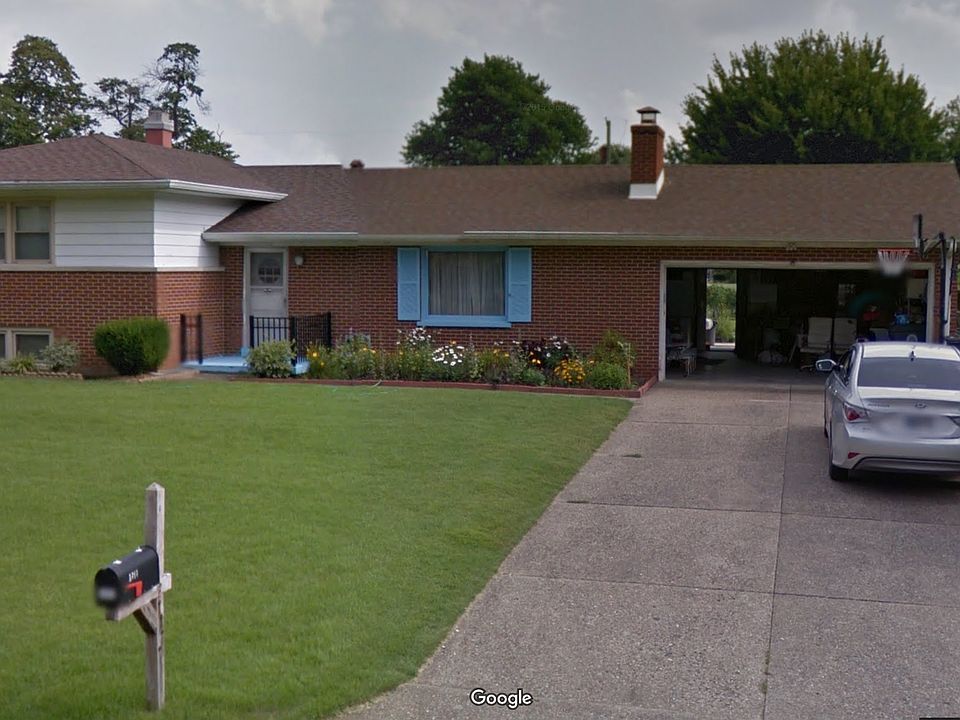 1st image of 3613 Herndon Dr