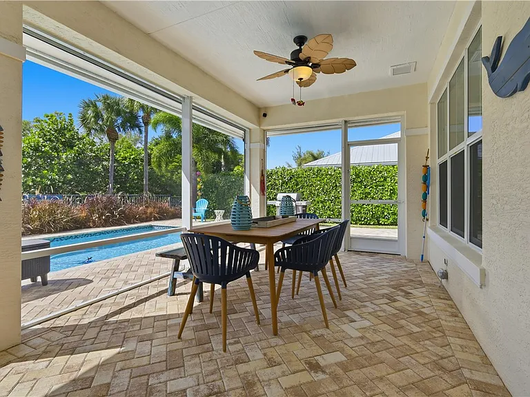 3929 Shoreside Dr — Photo 23