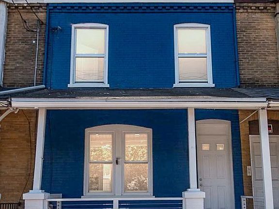 4th image of 676 Columbia Ave