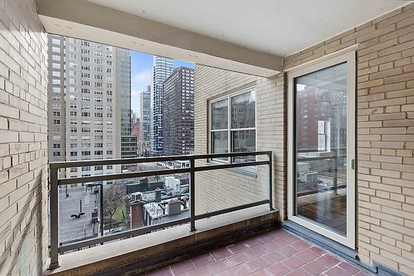 Rented by Byson Real Estate Company | media 17