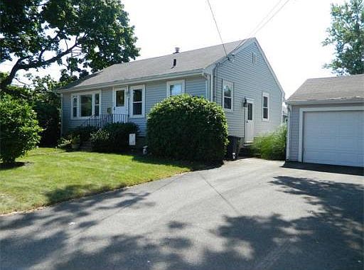 2nd image of 68 Babcock Ave