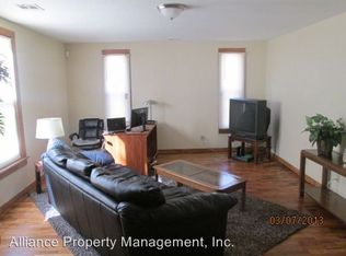 1527 Fair Ln, Manhattan, KS 66502