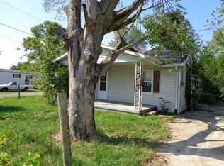 122 Wilbur Ave, Austin, IN