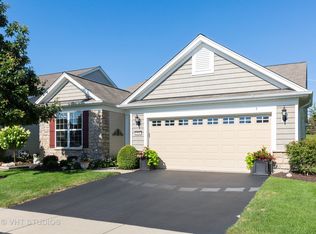 856 Cascade Falls Dr, Elgin, IL 60124