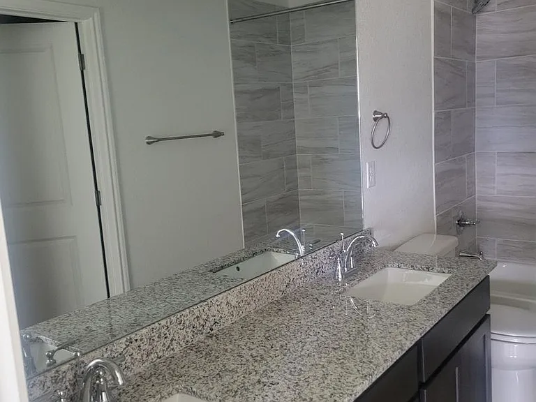 1265 Lehmann Dr #B — Photo 8