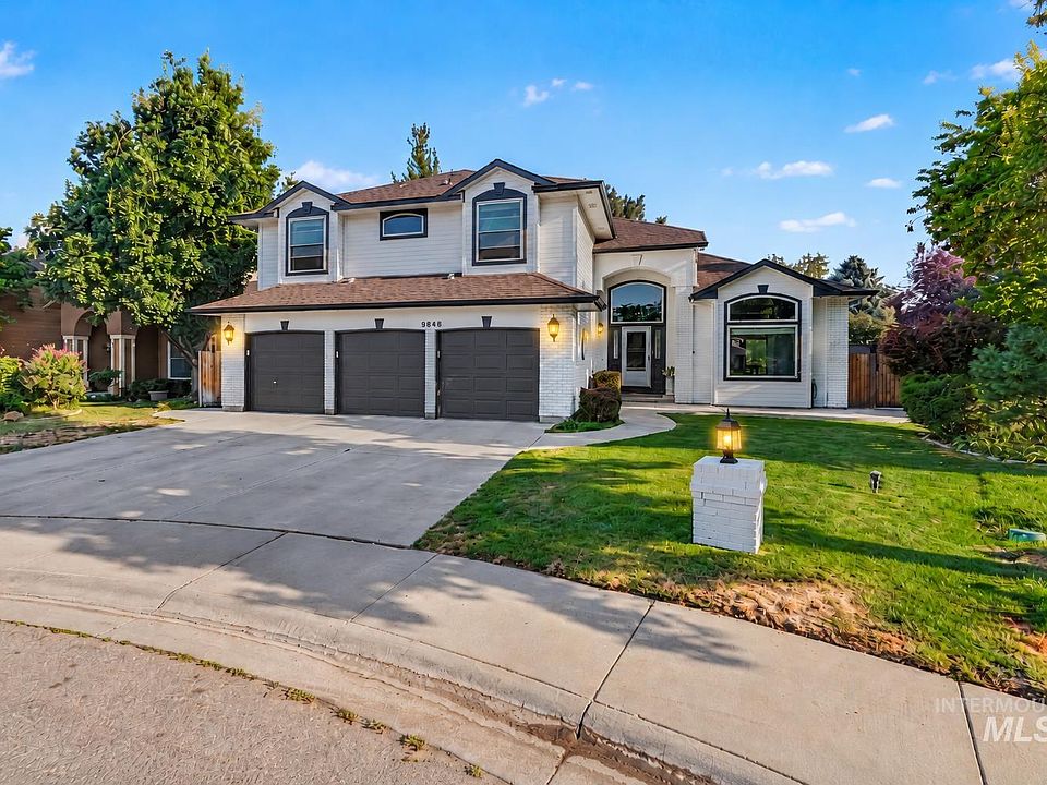 1st image of 9848 W Gurdon Ct