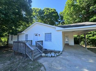 224 Pond Ave, Clayton, NC 27527