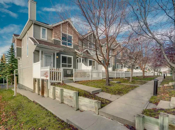 60 NE Tuscany Ct NW, Calgary, AB T3L 2Z1