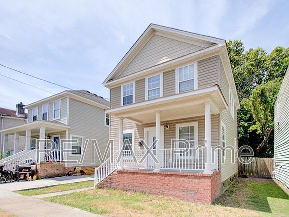 2nd image of 816 B Ave