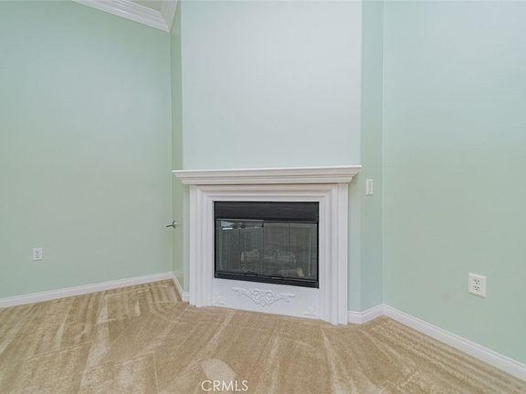 5th image of 565 Pooley Dr