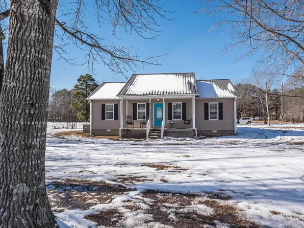 31 Dogwood Dr, Parsons, TN 38363