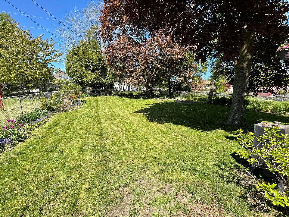 215 Potter St, Alpena, MI 49707 Zillow