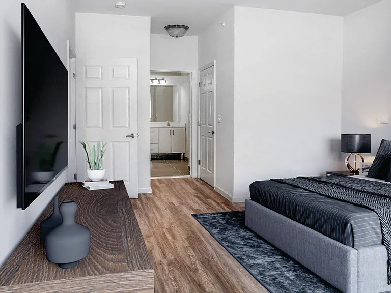 Echo Pond Luxury Apartments — Photo 2
