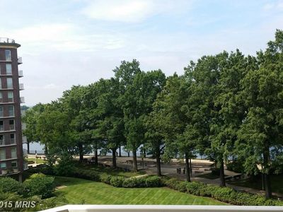 560 N St SW APT 504, Washington, DC, 20024