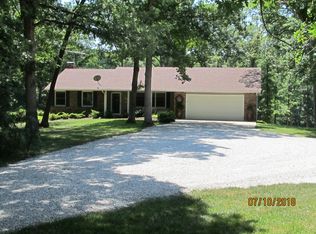 8800 E Ball Rd, Centralia, MO 65240