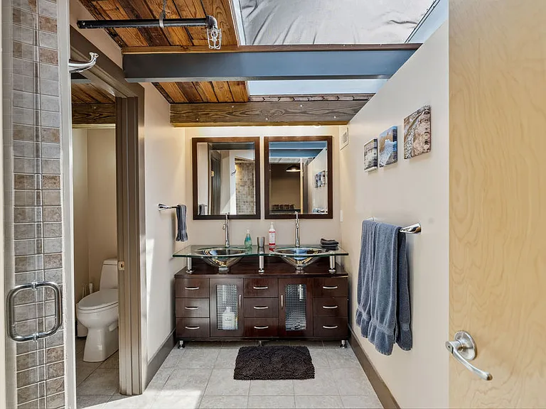 713 S Central St #104 — Photo 27
