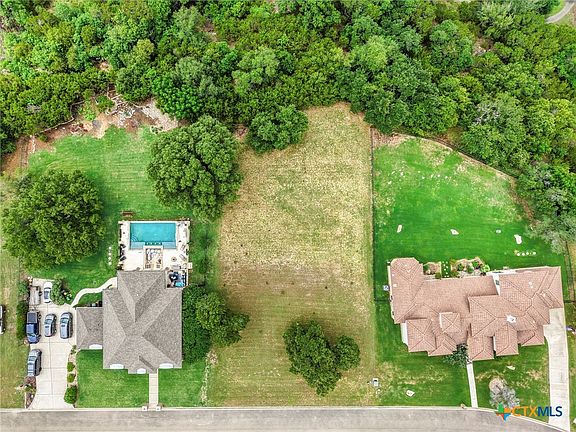 5th image of 1384 Niagara Hts