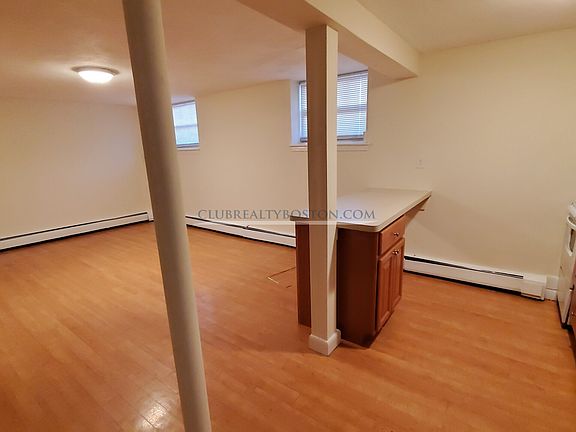 4th image of 180 N Beacon St #3A
