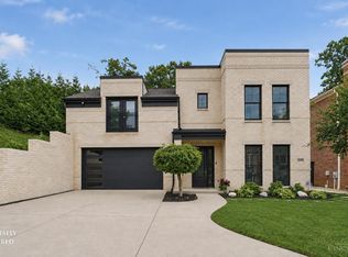 2124 Gold St, Cincinnati, OH 45208