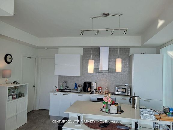 5th image of 11 Bogert Ave #2102