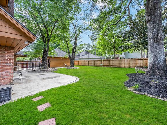 5th image of 2907 Forest Garden Drive