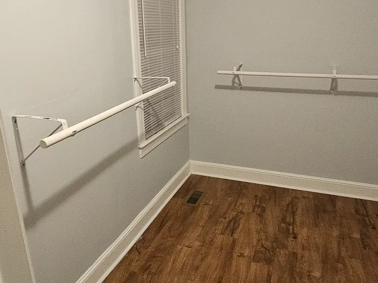 2210 Portertown Rd — Photo 48