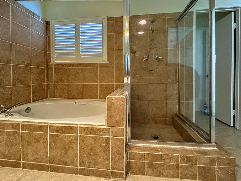 22900 Colombard Ln #5 — Photo 17