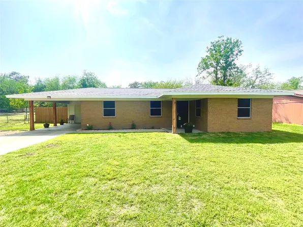 312 Church St, Collinsville, TX 76233