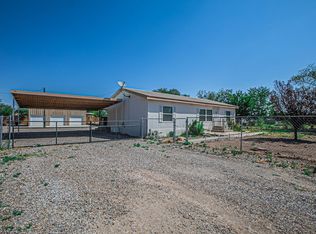 3 Phillips Dr, Los Lunas, NM 87031