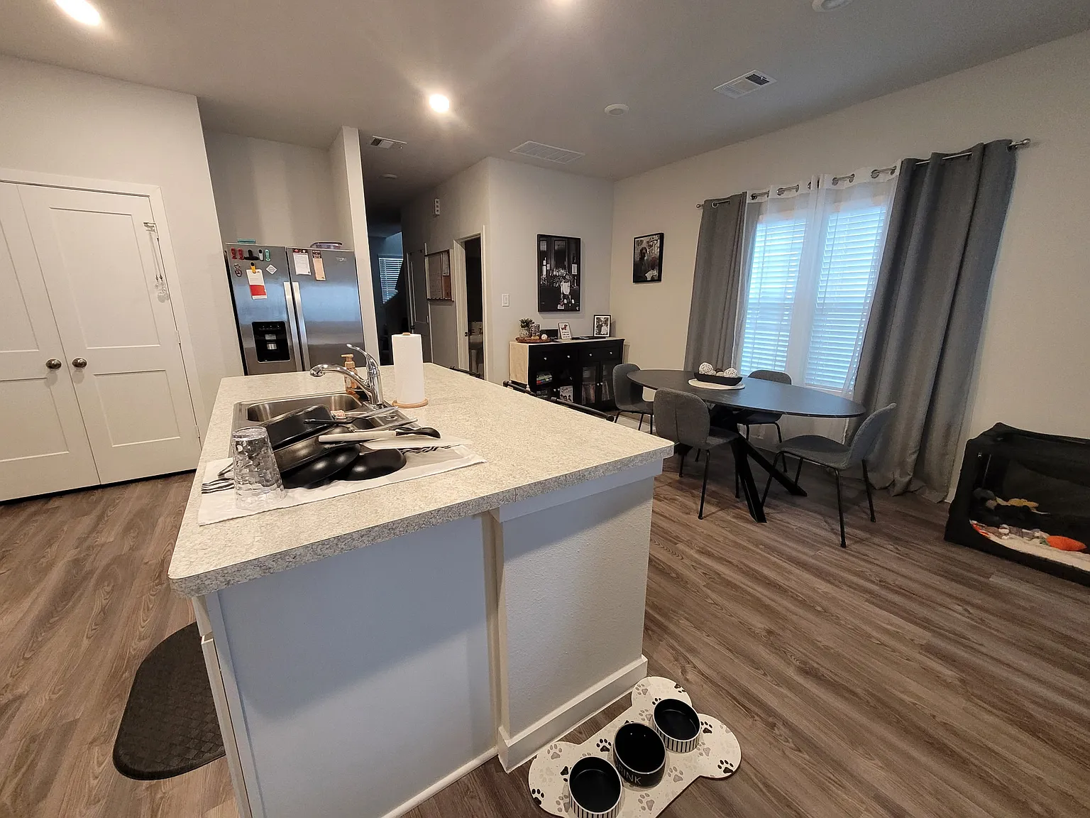 4 bed, 1785 sqft, $1,860 — Photo 2