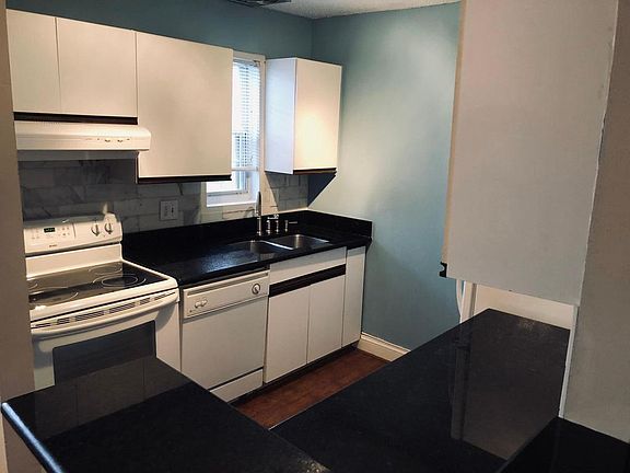 2nd image of 1612 W Abingdon Dr APT 201