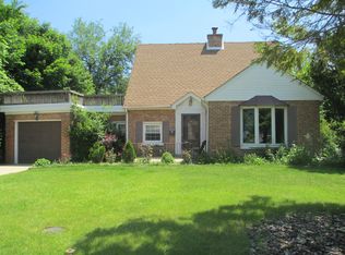 6827 N Kolmar Ave, Lincolnwood, IL