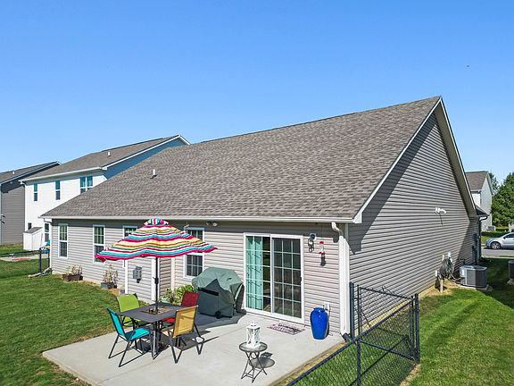 5th image of 5911 Edelle Dr