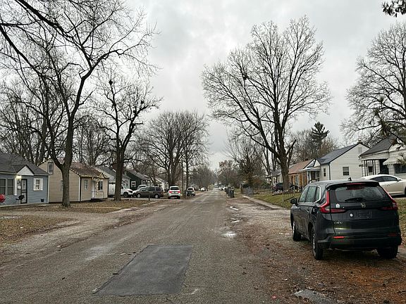 5th image of 3362 Wallace Ave