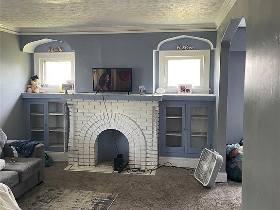 5th image of 11106 Greenwich Ave