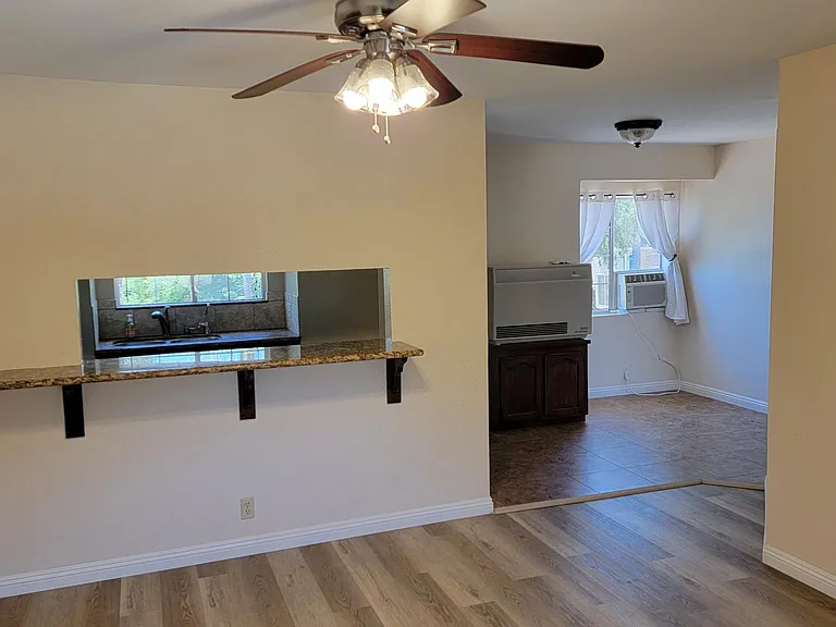 1033 S Ridge Dr — Photo 6