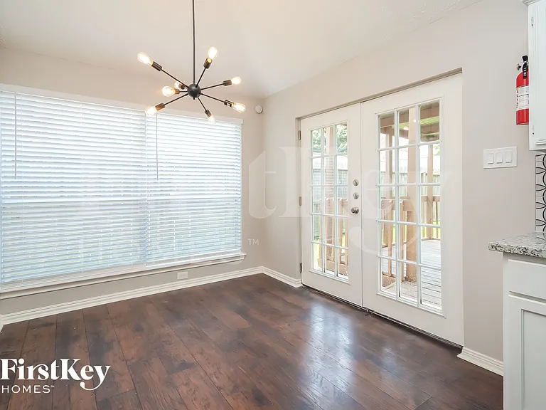 10846 E Linwood Dr — Photo 5