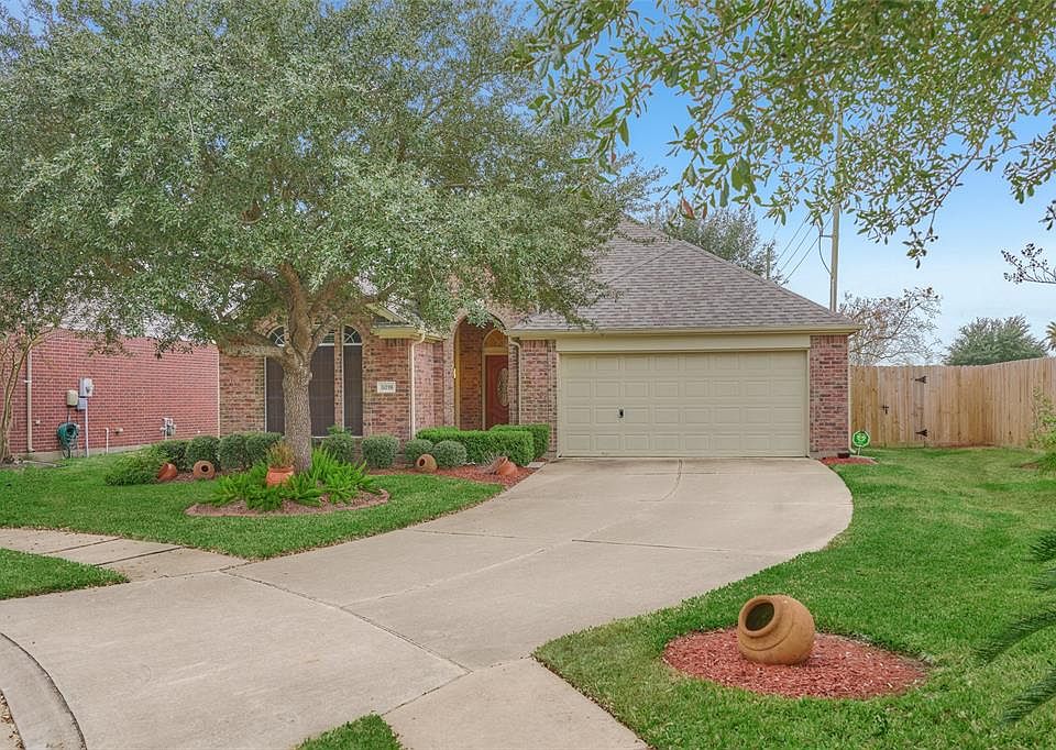 1st image of 5019 Beechknoll Ln