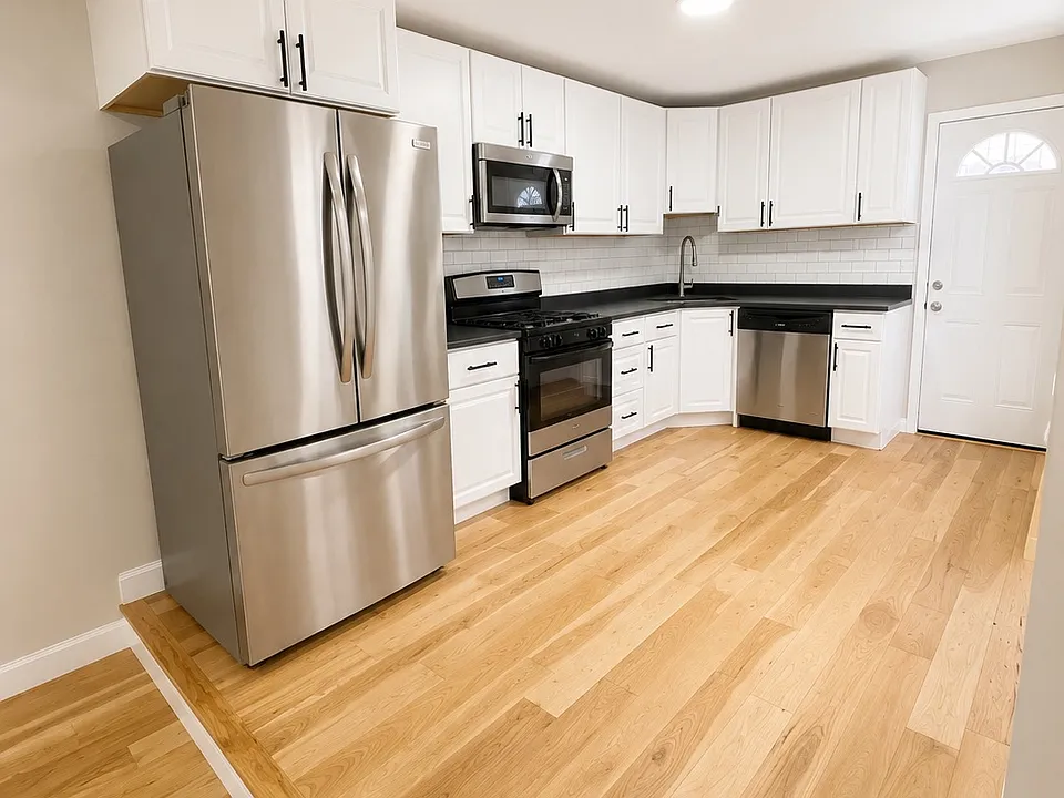 224 N Patterson Park Ave