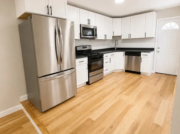 224 N Patterson Park Ave, Baltimore, MD 21231