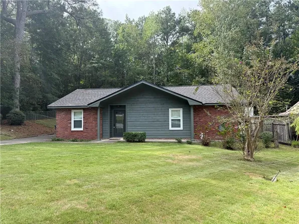 2001 46th St, Phenix City, AL 36867