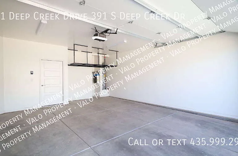 391 S Deep Creek Dr — Photo 2