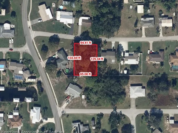 207 Sunnybrook Ln, Lake Placid, FL 33852