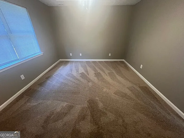 115 Falcon Ridge Dr — Photo 14