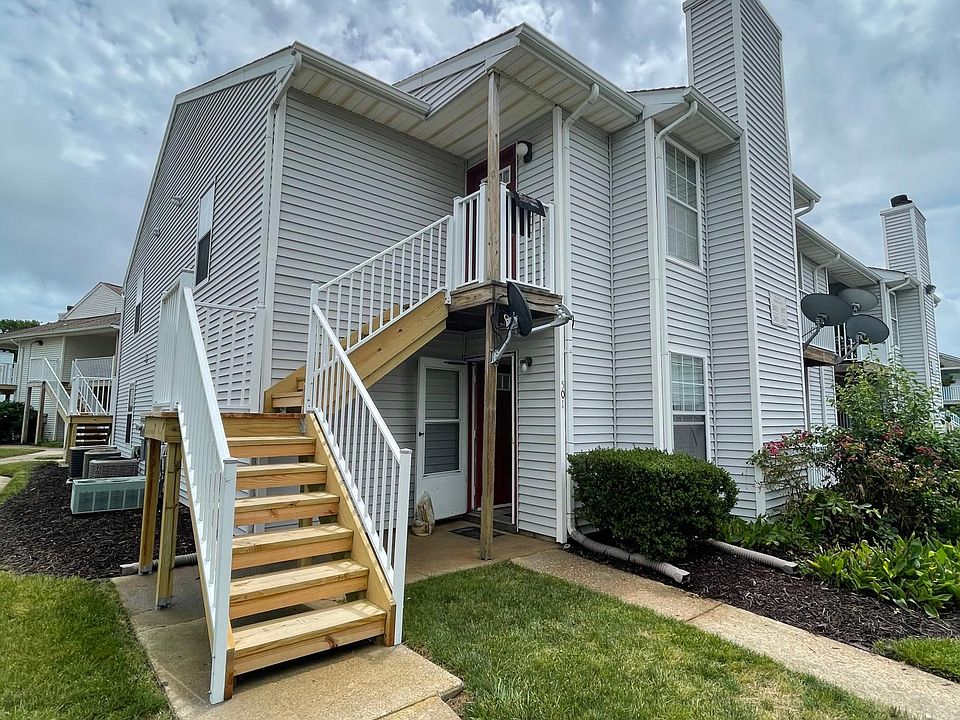 1st image of 501 Peak Ct #501