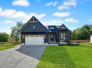 37 Deerview Dr, Quinte West, ON K8V0L8