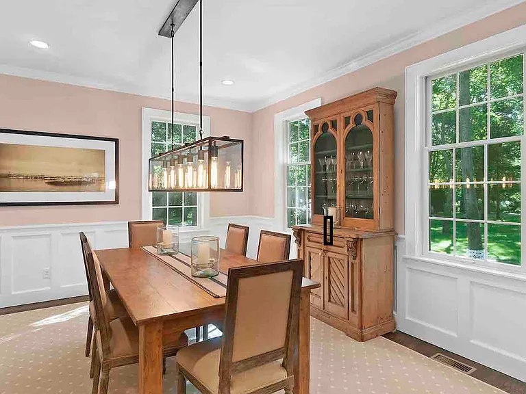 100 Greenleaf Ln — Photo 7