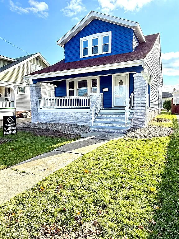 2111 Ralph Ave photo 1