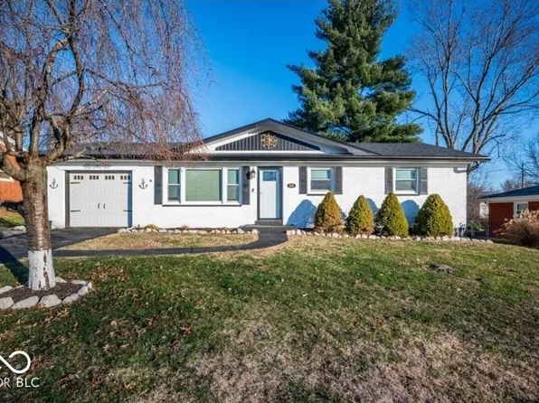 512 Cherokee Dr, New Albany, IN 47150